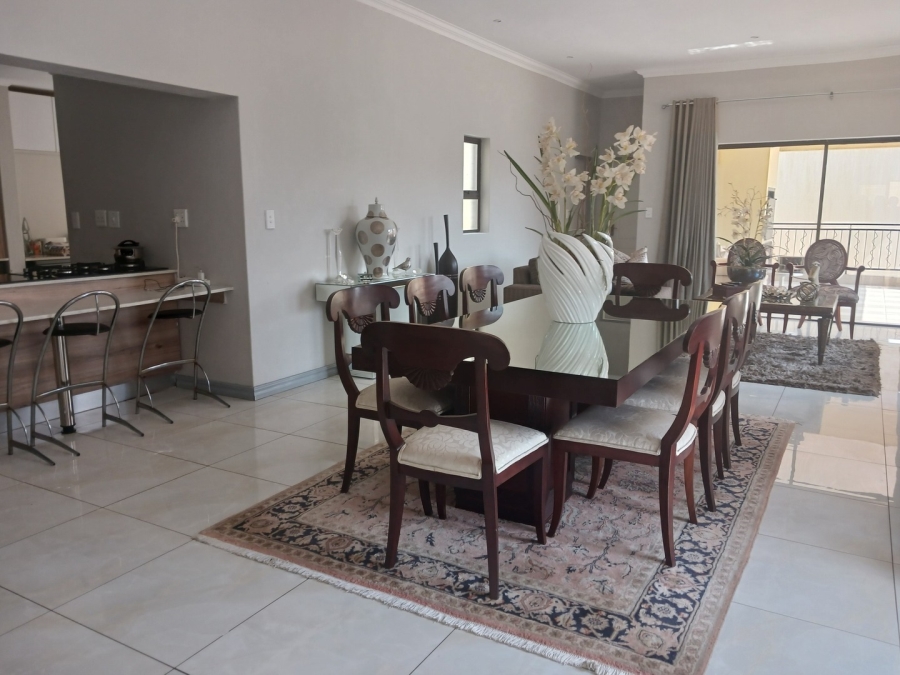 To Let 4 Bedroom Property for Rent in Broederstroom North West